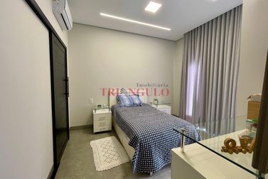 Casa &agrave; venda - 195m&sup2; - PARQUE CIDADE JARDIM