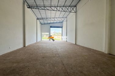 Sal&atilde;o Comercial para alugar - 181m&sup2; - Jardim Cima