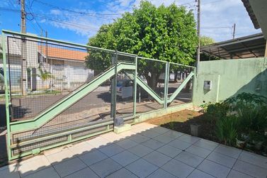 Casa &agrave; venda - 202m&sup2; - Jardim San Rafael