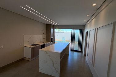 Casa &agrave; venda - 195m&sup2; - Parque Interlagos