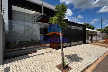 Casa &agrave; venda - 185m&sup2; - PARQUE BANDEIRANTES