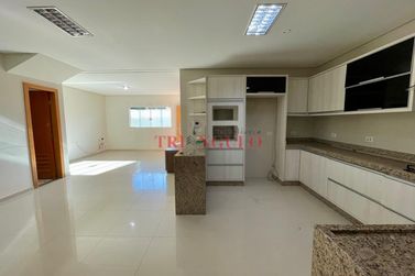 Casa &agrave; venda - 199m&sup2; - JARDIM DOS PRINCIPES