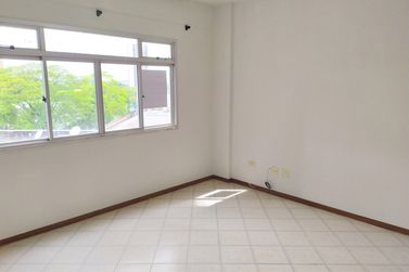 Apartamento para alugar - ZONA I