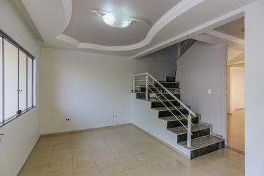 Sobrado &agrave; venda - 280m&sup2; - Zona II