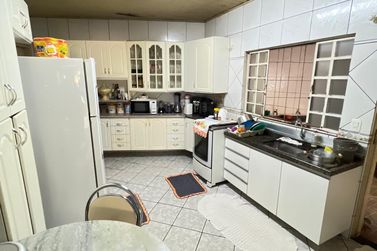 Casa &agrave; venda - 497m&sup2; - Zona I