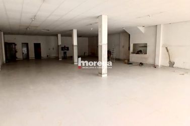 Sal&atilde;o Comercial para alugar - 250m&sup2; - Zona I