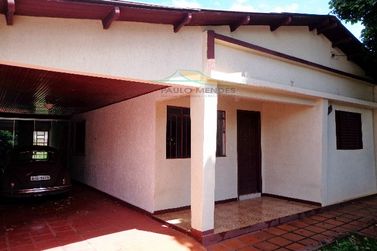 Casa &agrave; venda - 140m&sup2; - Zona Armazem