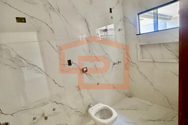 Casa &agrave; venda - 123m&sup2; - Jardim Cima