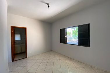 Casa &agrave; venda - 90m&sup2; - Zona IV