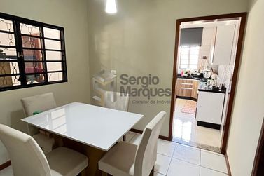Casa &agrave; venda - 200m&sup2; - Jd Los Angeles