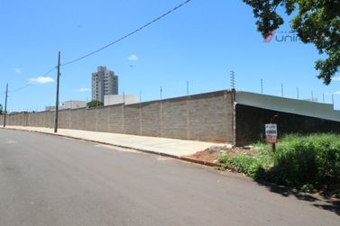 Terreno &agrave; venda - 360m&sup2; - Jardim Rotary