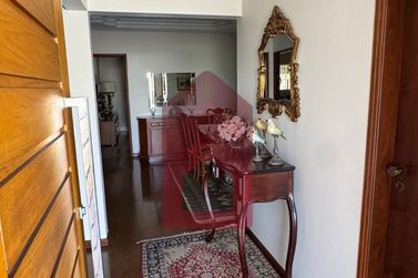 Casa &agrave; venda - 332m&sup2; - Zona I