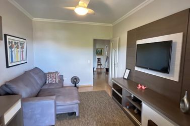 Sobrado &agrave; venda - 245m&sup2; - Zona II