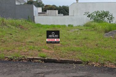 Terreno &agrave; venda - 165m&sup2; - Jardim Santa Clara