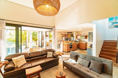 Casa &agrave; venda - 275m&sup2; - CENTRO