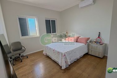 Casa &agrave; venda - 900m&sup2; - Parque Cidade Jardim