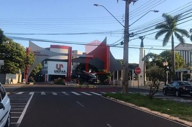 Sala Comercial &agrave; venda - 14m&sup2; - Zona II