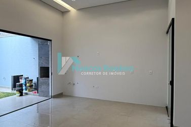 Casa &agrave; venda - 110m&sup2; - Jardim Cima