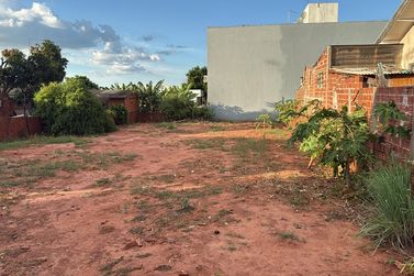 Terreno &agrave; venda - 563m&sup2; - CIDADE DE TAPEJARA