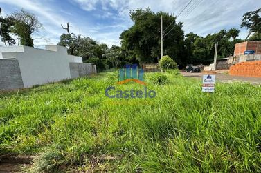 Terreno &agrave; venda - 239m&sup2; - PAQUE PORTUGAL