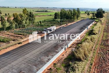 Ch&aacute;cara &agrave; venda - 48400m&sup2; - Santa Eliza