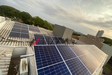 Sobrado &agrave; venda - 242m&sup2; - Zona II