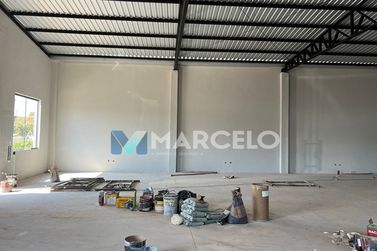 Sal&atilde;o Comercial &agrave; venda - 300m&sup2; - Jardim dos Pioneiros II