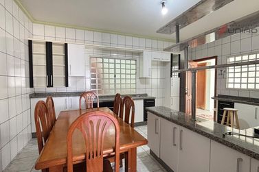 Casa &agrave; venda - 133m&sup2; - Zona V