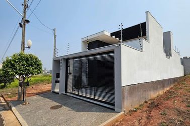 Casa &agrave; venda - 180m&sup2; - Parque Interlagos II