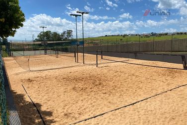 Terreno &agrave; venda - 250m&sup2; - Gleba Figueira