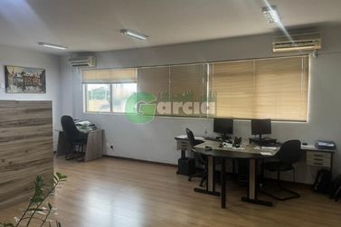 Sala Comercial &agrave; venda - 54m&sup2; - Zona I