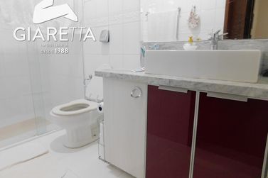 Casa &agrave; venda - 238m&sup2; - JARDIM LA SALLE