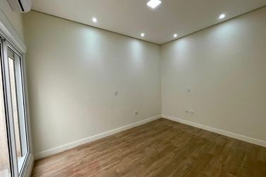 Casa &agrave; venda - 180m&sup2; - JARDIM ALPHAVILE