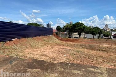 Terreno &agrave; venda - 276m&sup2; - Zona Armaz&eacute;m