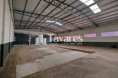 Sal&atilde;o Comercial para alugar - 700m&sup2; - Jardim Santiago