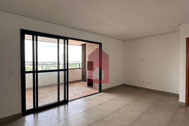 Apartamento &agrave; venda - 112m&sup2; - Zona I