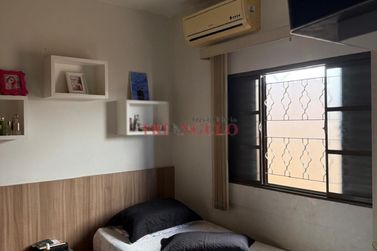 Casa &agrave; venda - 134m&sup2; - JARDIM GLOBAL