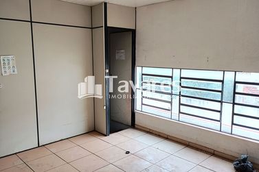 Sal&atilde;o Comercial para alugar - 4000m&sup2; - Parque 1&ordm; de Maio