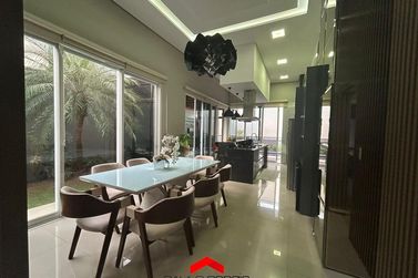 Casa &agrave; venda - 200m&sup2; - Lago Aratimbo