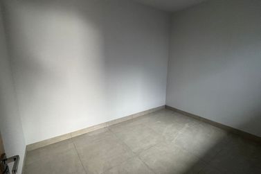 Casa &agrave; venda - 94m&sup2; - Parque Residencial Metropolitano