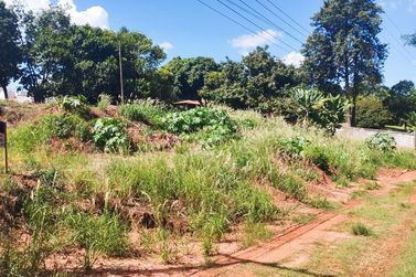 Ch&aacute;cara &agrave; venda - 5341m&sup2; - Estrada Morada do Sol