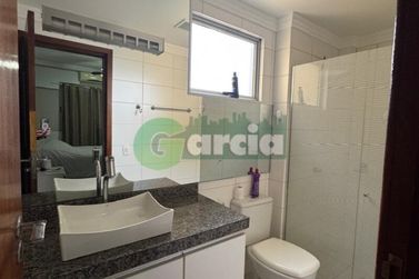 Apartamento &agrave; venda - 102m&sup2; - Zona VI