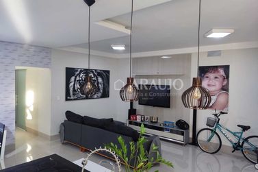 Casa &agrave; venda - 130m&sup2; - Jardim Caravelle