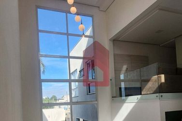 Casa &agrave; venda - 252m&sup2; - Jardim Am&eacute;rica