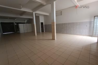 Sal&atilde;o Comercial para alugar - 87m&sup2; - Jardim Iguacu