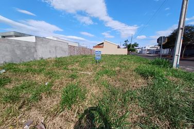 Terreno &agrave; venda - 260m&sup2; - Jardim Aeroporto IV