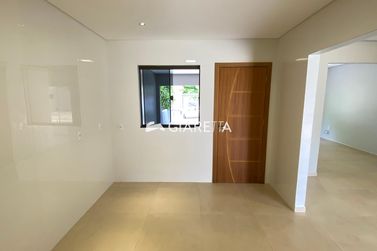 Casa &agrave; venda - 121m&sup2; - JARDIM PANCERA