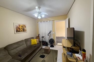 Casa &agrave; venda - 140m&sup2; - JARDIM SAO CRISTOVAO