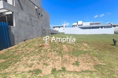 Terreno &agrave; venda - 200m&sup2; - Cancelli