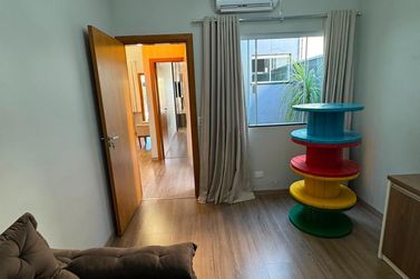 Casa &agrave; venda - 145m&sup2; - Jardim Yoshi